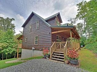 70 Wildwind Ln, Blairsville, GA 30512