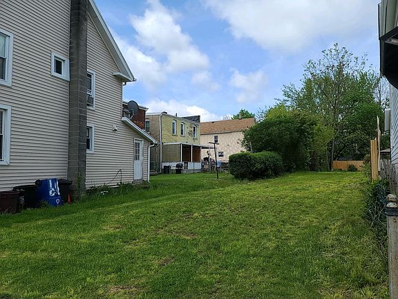 2nd image of 37 Murray St