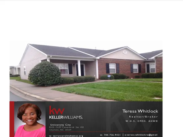 3145 Village Glen Ln, Charlotte, NC 28269