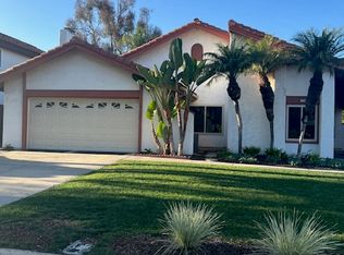 2116 Softwind Ln, Encinitas, CA 92024