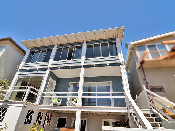 4th image of 3211 Bayview Dr