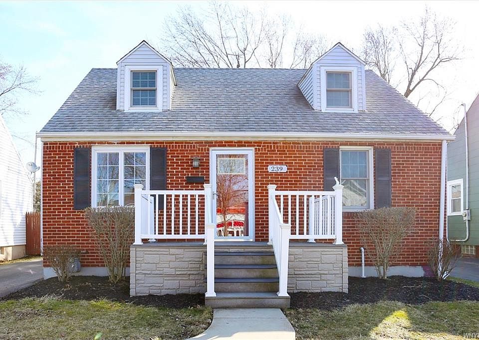 1st image of 239 Edgewood Ave