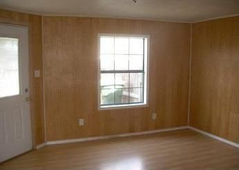 5th image of 2217 Brighton Dr