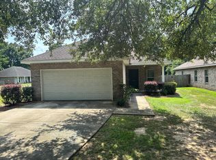 606 Skyline Dr W, Mobile, AL 36609