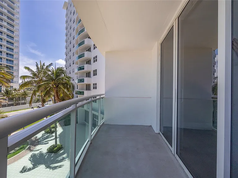 3001 S Ocean Dr #317 — Photo 19