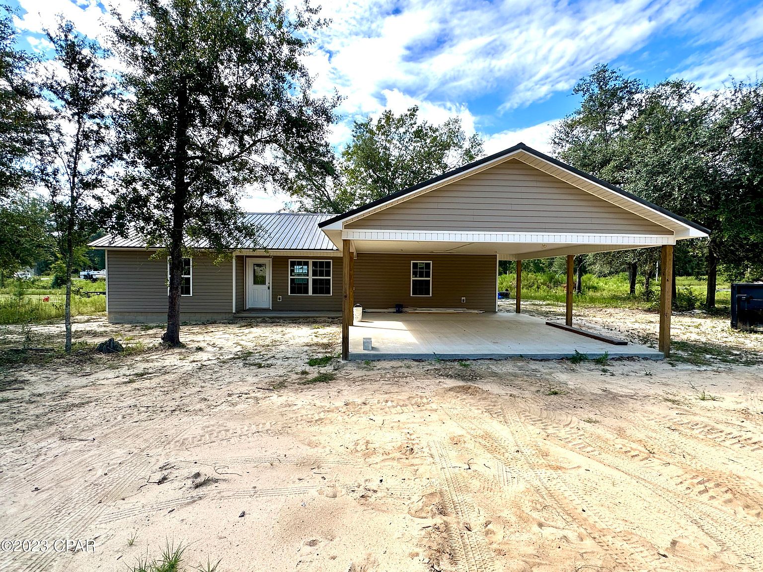 6689 Grande Oak Loop, Grand Ridge, FL 32442 | Zillow
