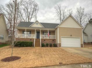 1036 S Willhaven Dr, Fuquay Varina, NC 27526