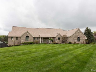 2833 Bullock Rd, Metamora, MI, 48455