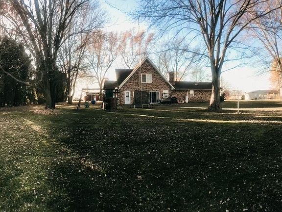 3rd image of 720 N Meridian St
