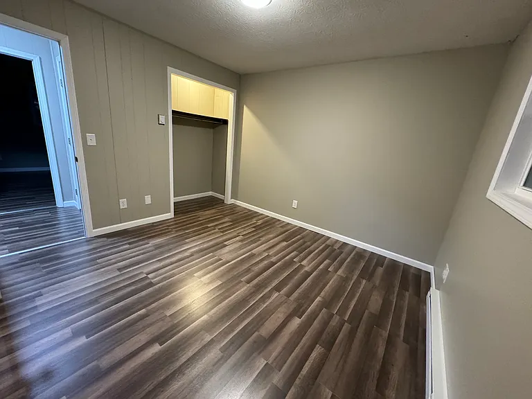 37250 Main St #3 — Photo 9