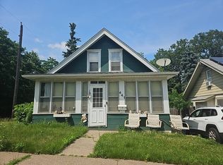 441 Sidney St E, Saint Paul, MN 55107