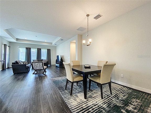 4th image of 30182 Southernwood Ct