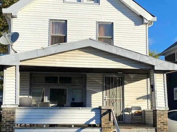9828 Zimmer Ave, Cleveland, OH 44102