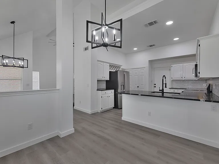 9012 Cumberland Dr — Photo 12