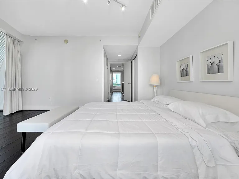 2950 NE 188th St #449 — Photo 32