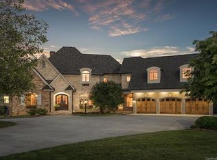 241 Savannah Ln, Mount Airy, NC 27030