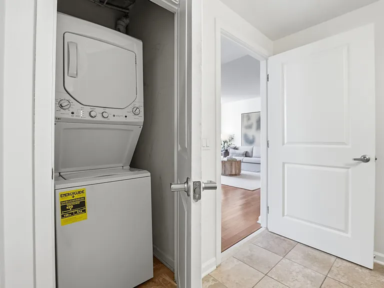 440 L St NW #809 — Photo 20