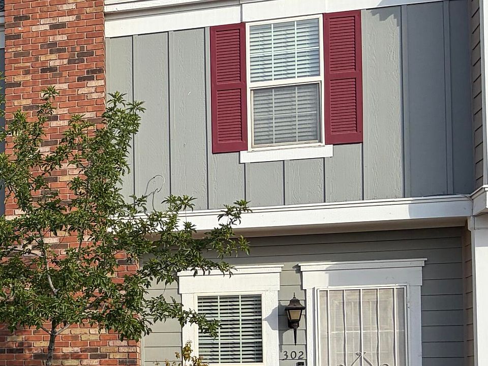 1st image of 1601 N SABA Street #302