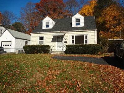 61 Glenwood Ave, Poughkeepsie, NY, 12603