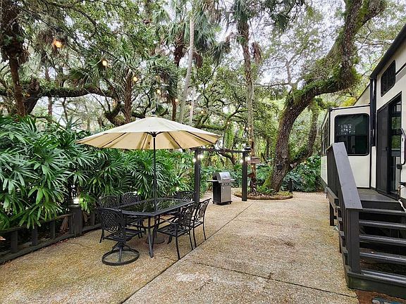 2nd image of 394 LONGHORN DRIVE