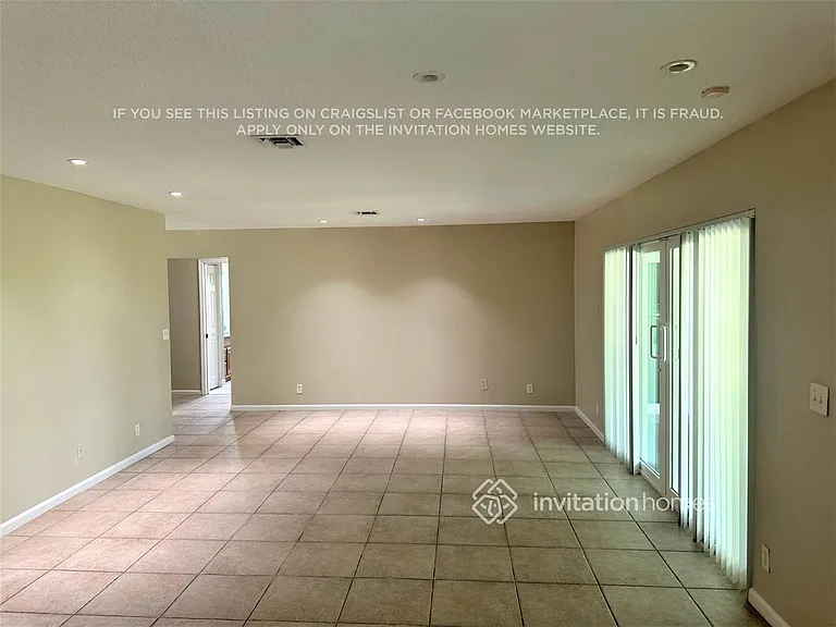 112 Granada St — Photo 5