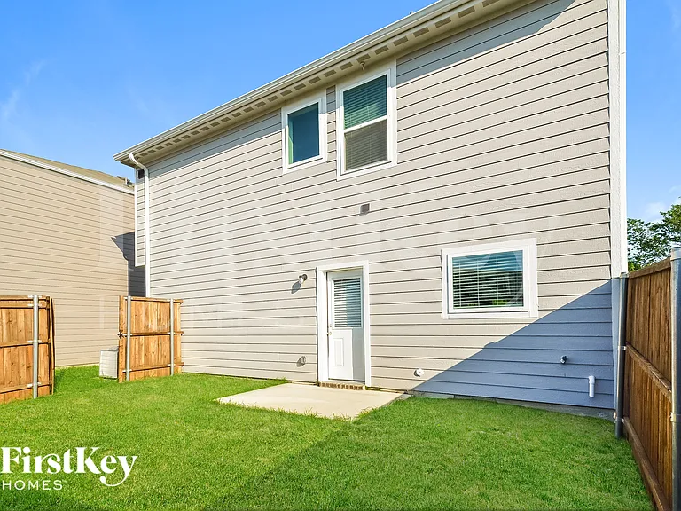 342 Niki Dr — Photo 15