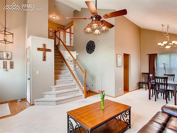 5th image of 8055 Interlaken Dr
