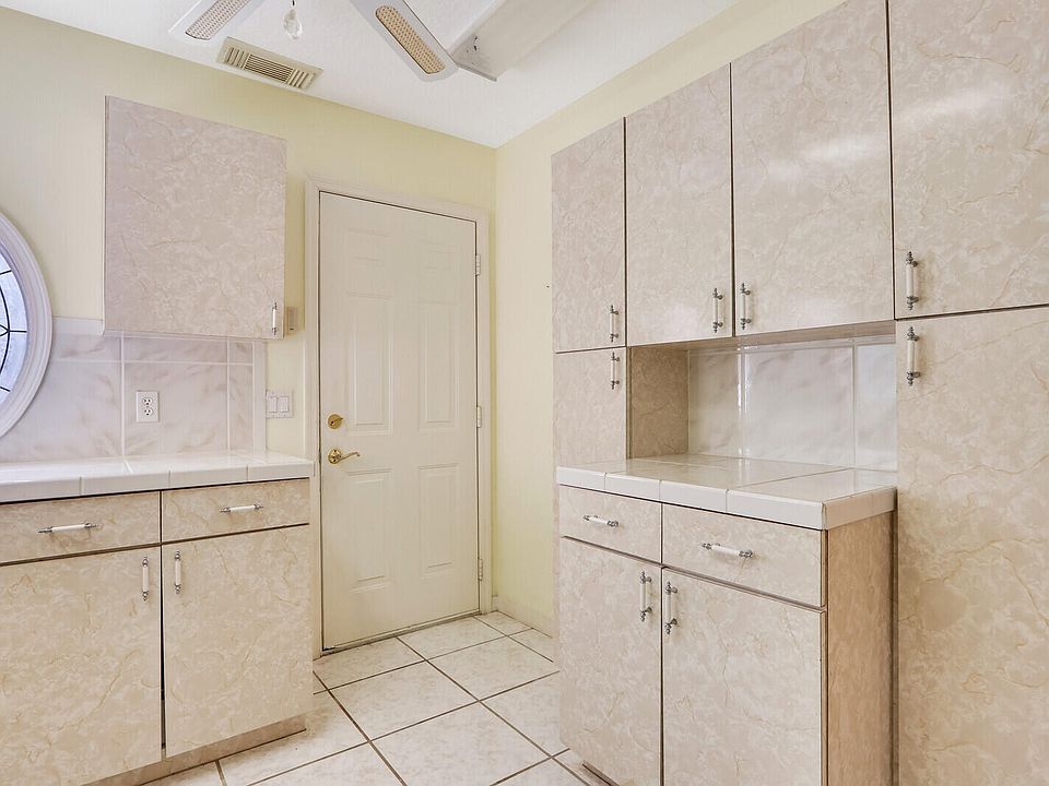 1st image of 8056 Plantation Lakes Drive