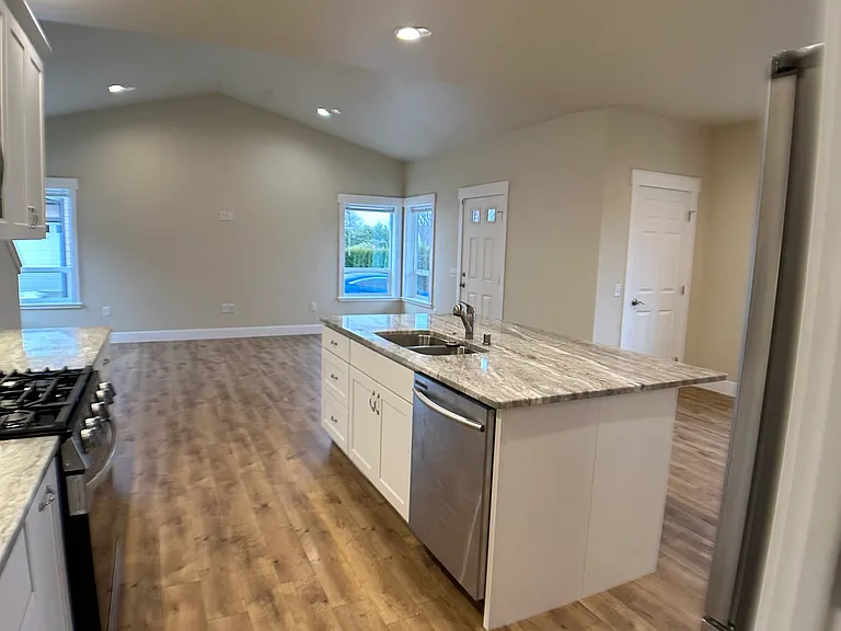 1718 Kok Rd #B — Photo 10