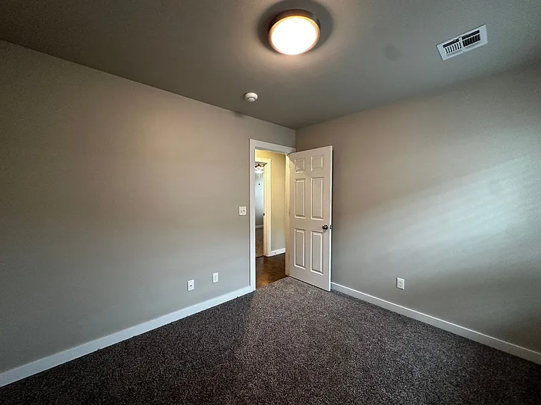 1419 Macalpine St — Photo 33