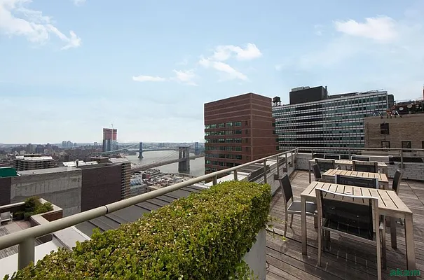 Rented by Akam Sales and Brokerage | media 17