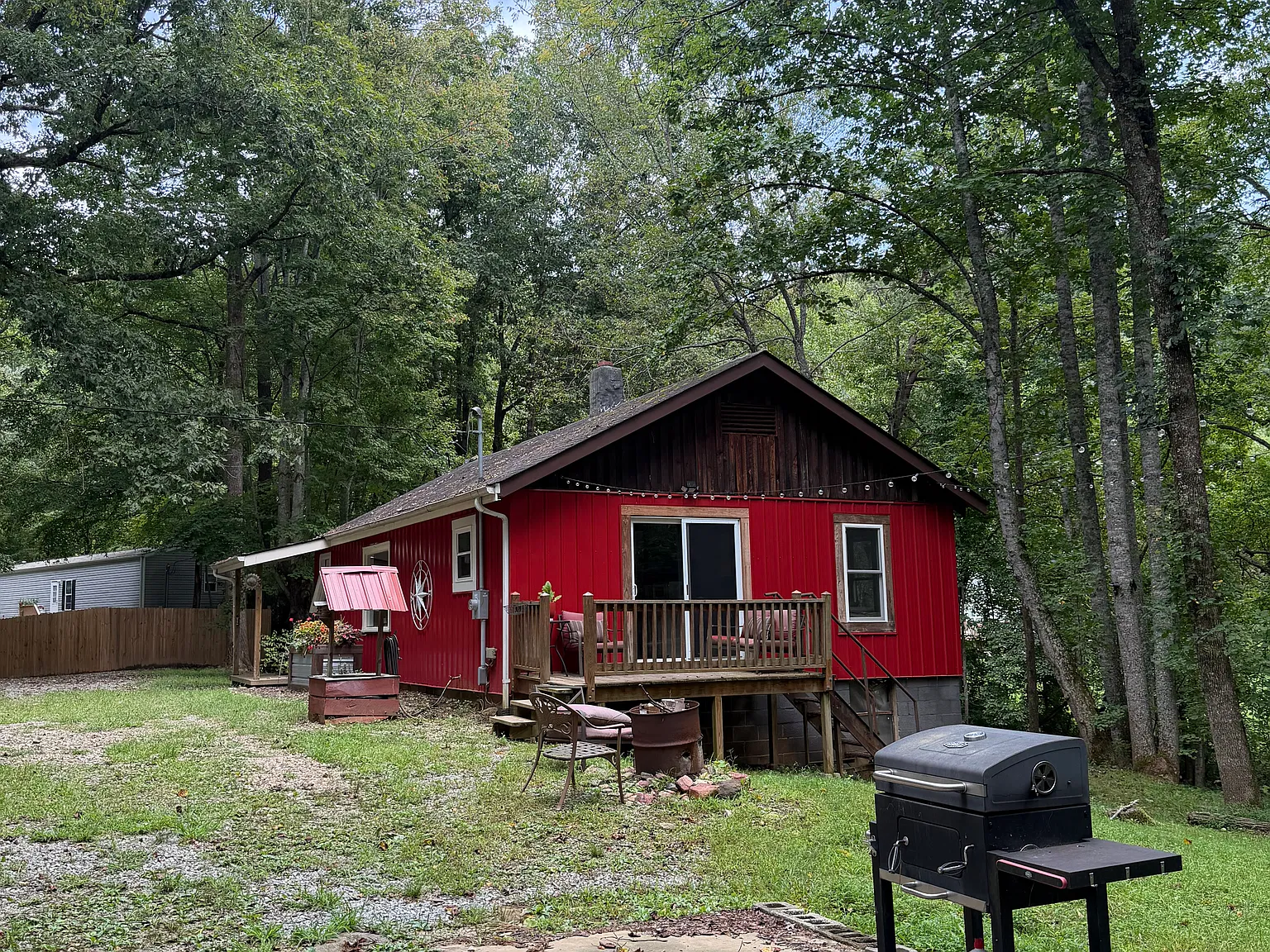 2 bed, 901 sqft, $1,950 — Photo 2