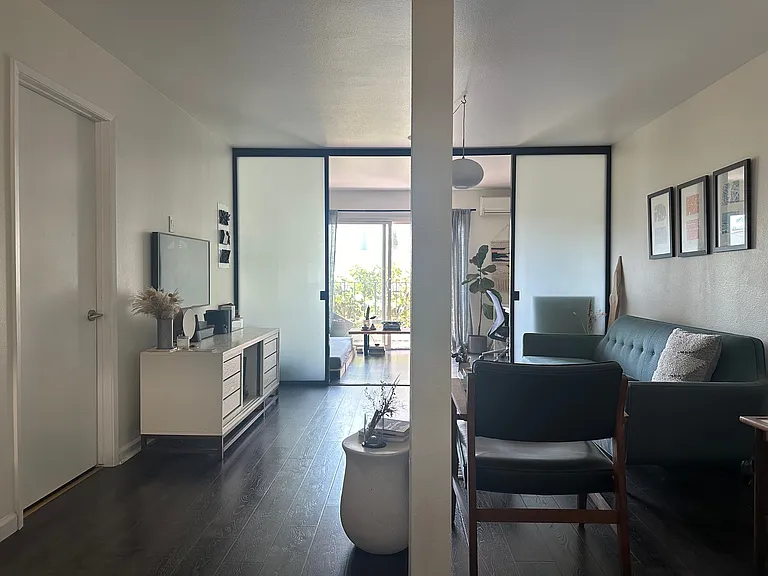 2844 E 3rd St #108 — Photo 10