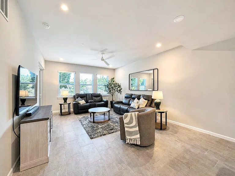 4660 Arboretum Cir #102 — Photo 14