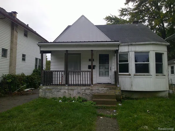 418 E Baltimore Blvd, Flint, MI 48505