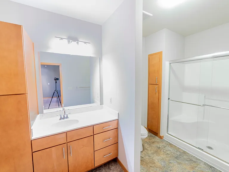Mammoth Springs Apartments & Townhomes — Photo 40