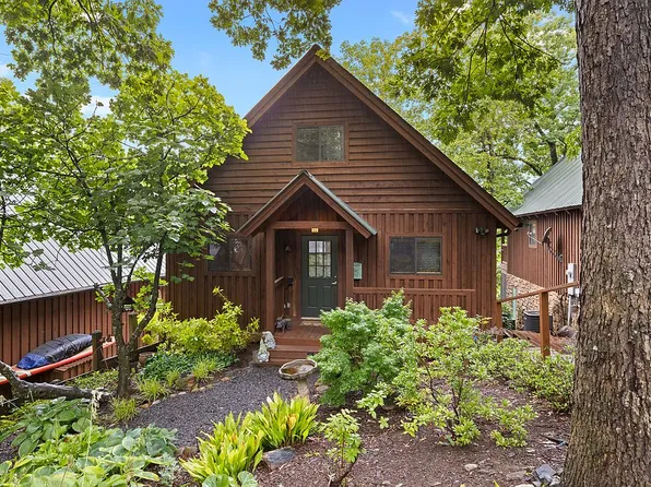 178 Harbour Point, Six Mile, SC 29682