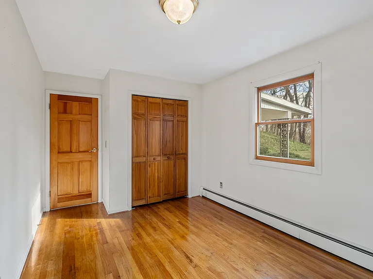 167 Wood Dale Dr — Photo 8