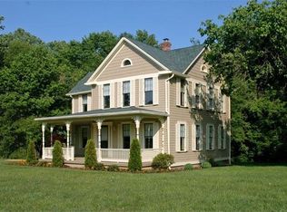 2004 Floral Park Rd, Clinton, MD 20735