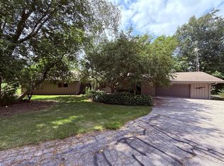 N5682 Meadowlark Rd, Sheboygan Falls, WI 53085