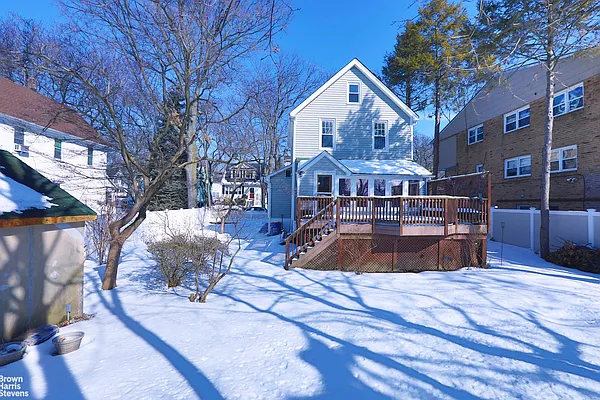 Sold by Brown Harris Stevens | media 20