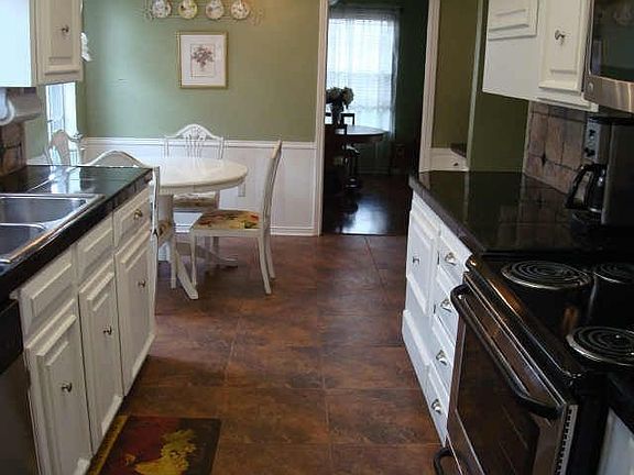5th image of 15512 Mosscove Cir