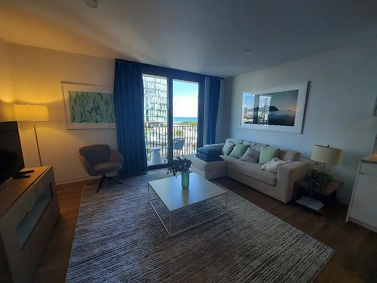 987 Queen St #1008 — Photo 18