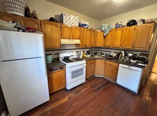 131 Brook St #2, Brookline, MA 02445