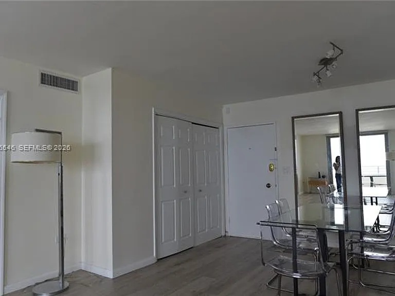 5555 Collins Avenue Cu #8K — Photo 6