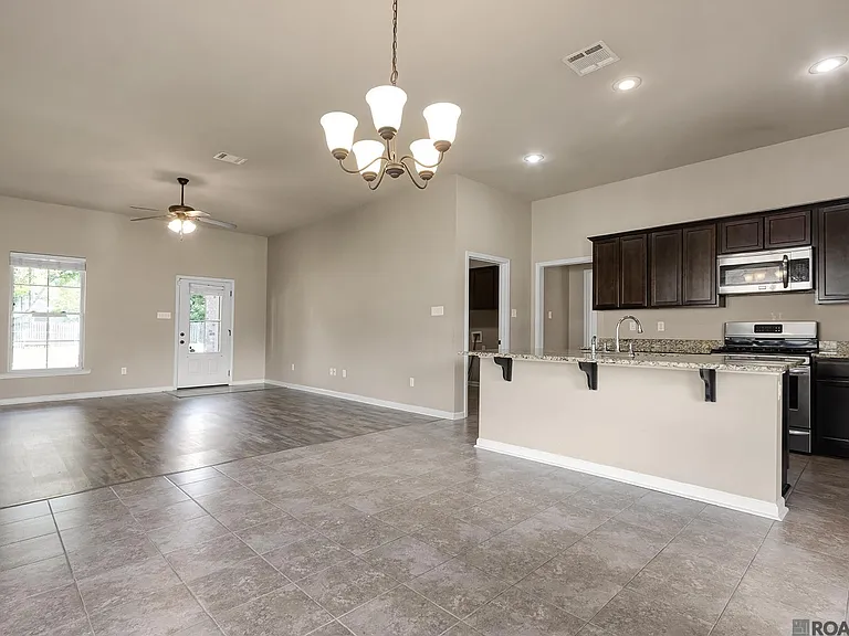 8671 Summer Grove Ave — Photo 7