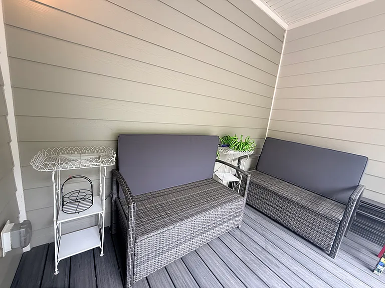 Patio furniture included