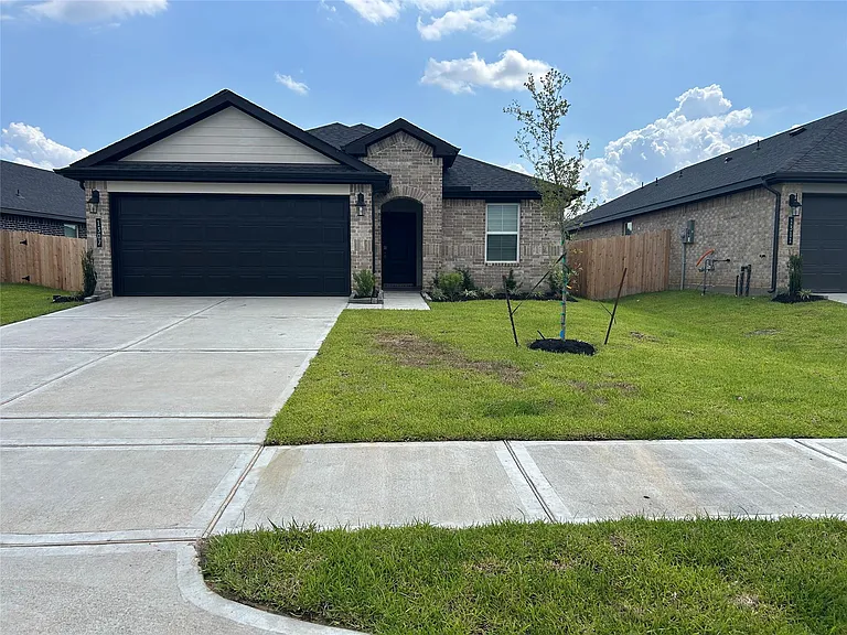 1307 Windom Court Way — Photo 3