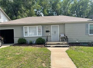 1537 E 50th St, Kansas City, MO 64110