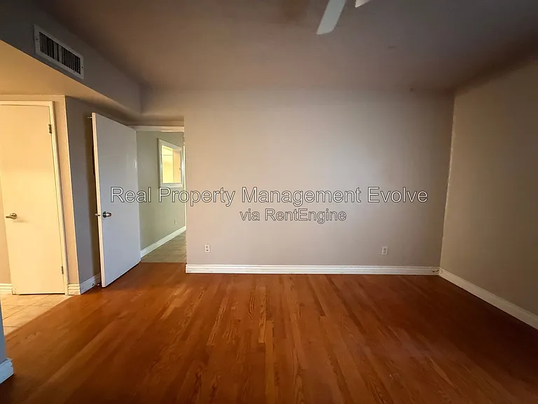 4554 E Paradise Village Pkwy N #257 — Photo 14